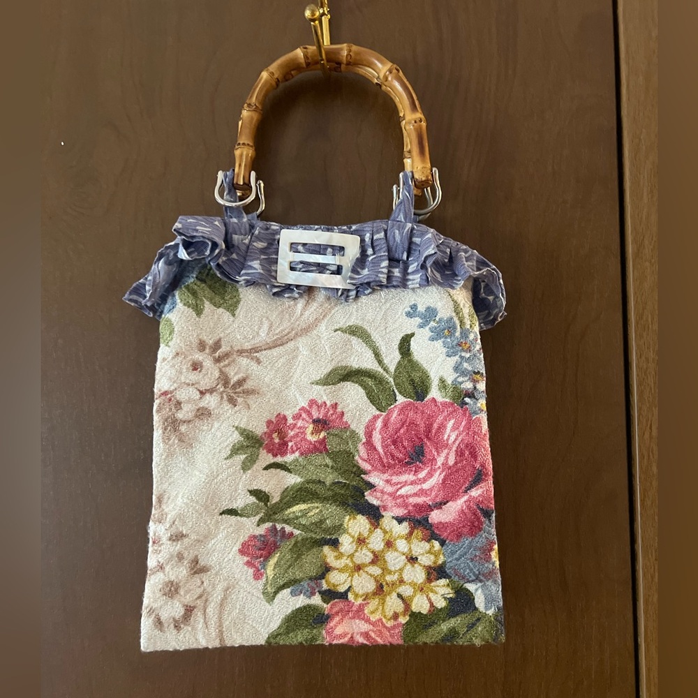 Floral Patterned Bag with Bamboo Handle